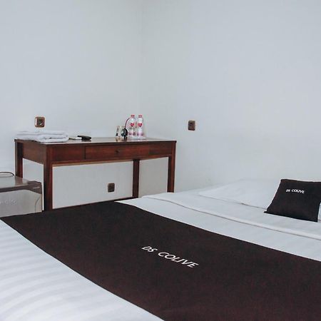 Ds Colive Peterongan Hotel Semarang Bagian luar foto